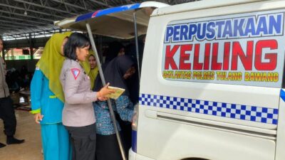Inisiasi Perpustakaan Keliling, Kapolres Tulang Bawang Paparkan Manfaatnya