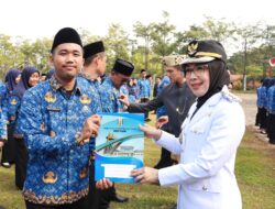 Semangat HUT Ke-26, Pemkab Way Kanan Serahkan SK CPNS Dan Mendorong Produktivitas Pertanian