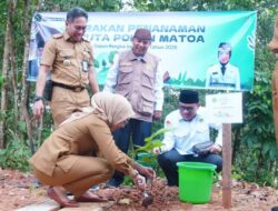 Peringati Hari Bumi, Plt. Bupati Ayu Asalsiyah Tanam Sejuta Pohon Matoa Bersama Kemenag Way Kanan