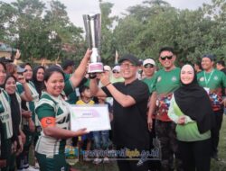 Bupati Pesibar Dedi Irawan Tutup Turnamen Perwosi Cup 2025