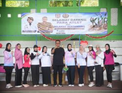 Tampil Impresif, PERWOSI dan Tim Raih Runner Up Turnamen Tenis Beregu